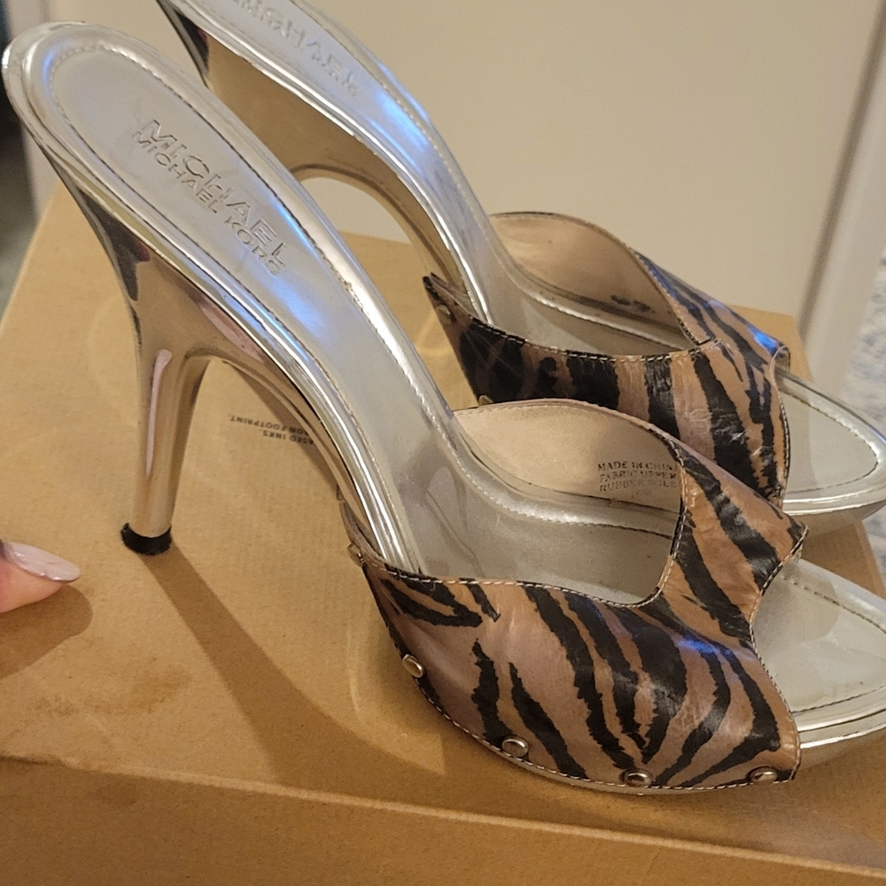 Michael Kors Silver and Brown Women's Heels